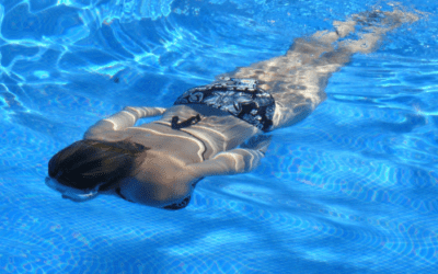 Ejercicio físico en piscina con Esclerosis Múltiple